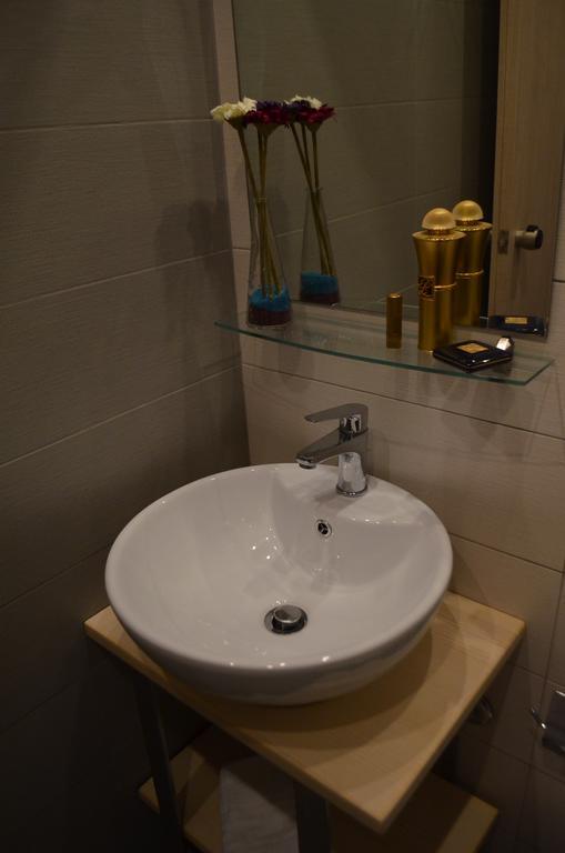 Oasi Luxury Apartments Ґліфа Екстер'єр фото